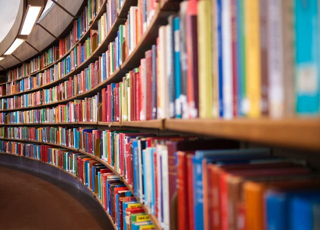 10 книг о брендинге, которые помогут вашей компании выделиться среди других