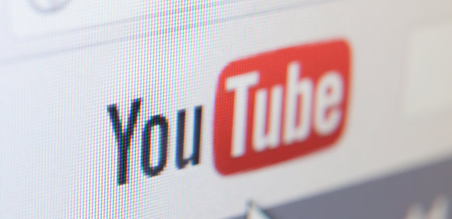 YouTube с 1 июня будет вставлять рекламу во все видео