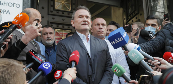 Суд отправил Медведчука под домашний арест