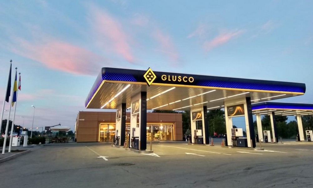 Компания SOCAR близка к покупке сети АЗС Glusco