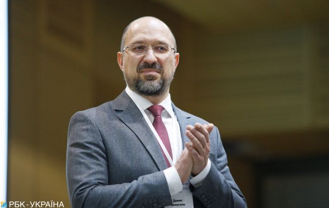 “Пойдем в арбитраж”: Шмыгаль пригрозил “Газпрому” за отказ от транзита через Украину “Пойдем в арбитраж”: Шмыгаль пригрозил “Газпрому” за отказ от транзита через Украину