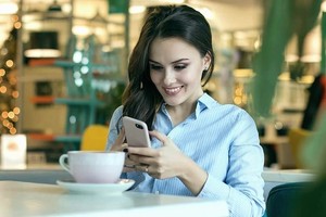 В Украине запустили услугу перевода денег на карты других банков через номер телефона