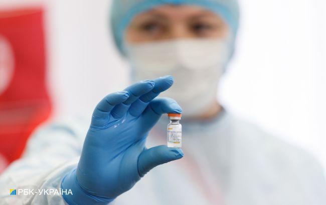 МОЗ назвало вакцину, которая на 96% предотвращает госпитализации при COVID