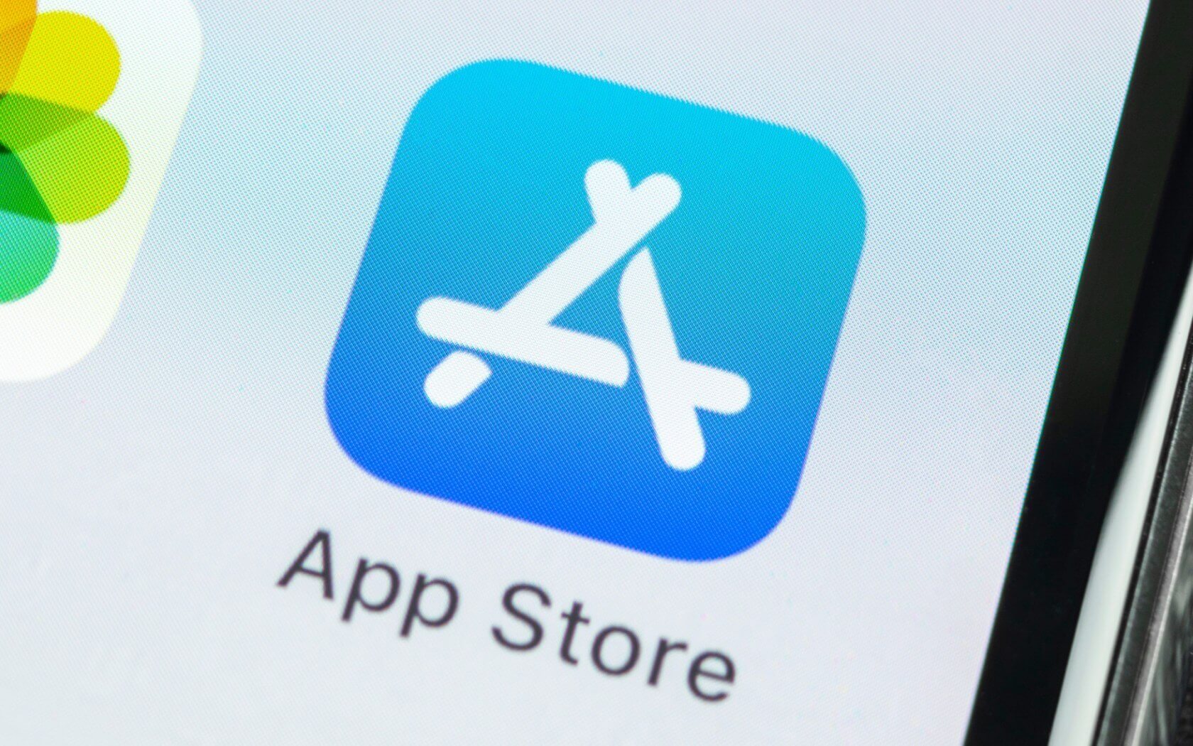 Apple лишили монопольного право на платежи за приложения