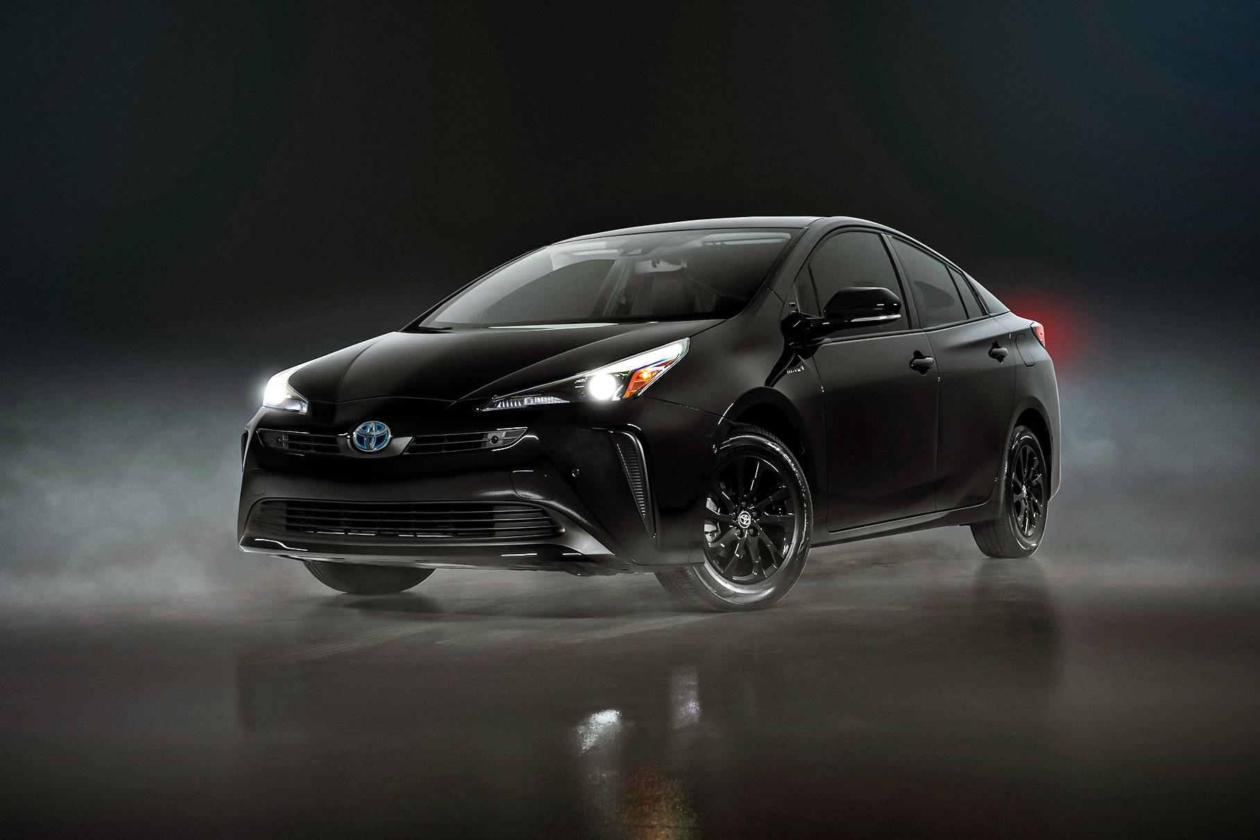 В Toyota рассказали, когда выйдет Prius с водородным двигателем В Toyota рассказали, когда выйдет Prius с водородным двигателем