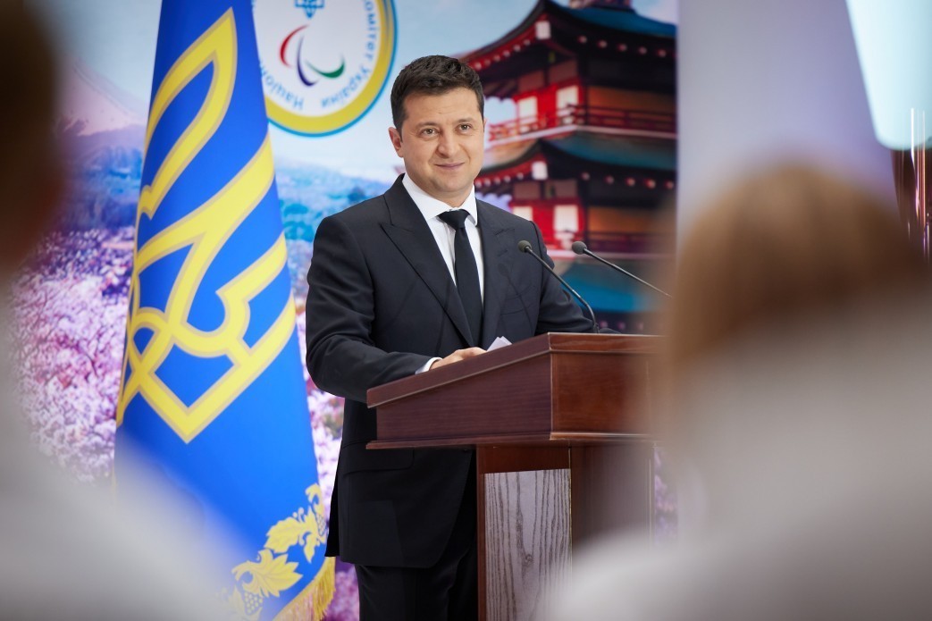 Около 75% украинцев считают, что закон об олигархах не в интересах народа — опрос
