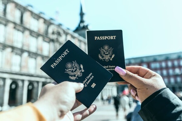 В США выдали первый паспорт с отметкой нейтрального гендера