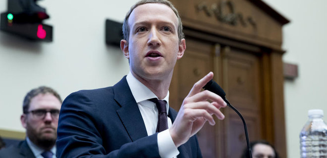 “Это неправда”. Цукерберг отверг обвинения в адрес Facebook о погоне за прибылью