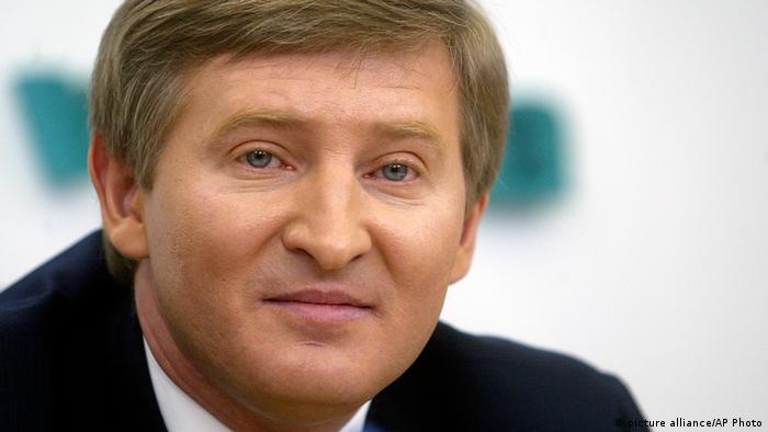 СМИ: Ахметов вскоре может купить Идея банк