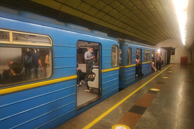 Проезд в общественном транспорте Киева будет стоить 20 грн, – КГГА Проезд в общественном транспорте Киева будет стоить 20 грн, – КГГА