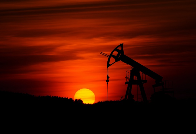 Нефть дешевеет на фоне ожиданий выпуска стратегических запасов США