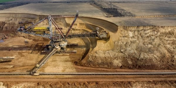 СМИ: Приватизация и выход на азиатские рынки избавит ОГХК от коррупции