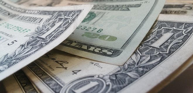 Доллар снова дорожает. Курсы валют НБУ