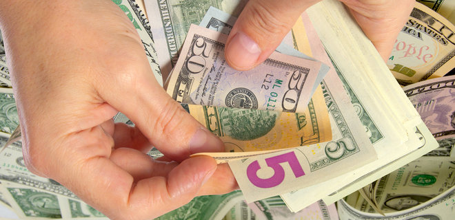 Денежные переводы в Украину превысили $10 млрд с начала года