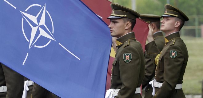 Литва готова передать Украине летальное оружие