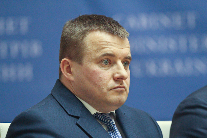 Суд разрешил задержать экс-министра Демчишина Суд разрешил задержать экс-министра Демчишина