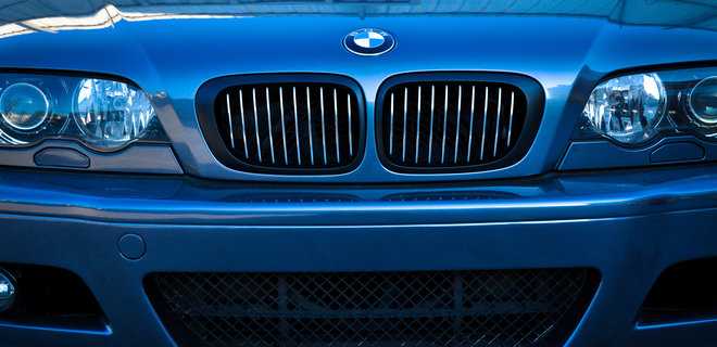 BMW впервые за шесть лет опередил Mercedes по продажам люксовых автомобилей
