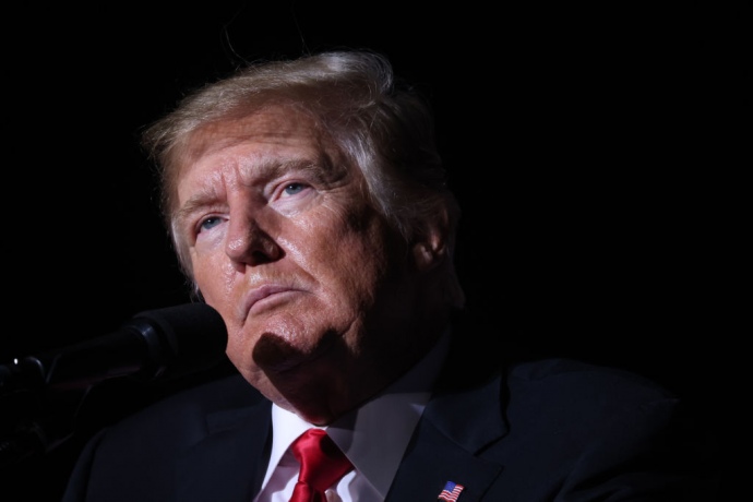 Трамп в феврале запускает собственную социальную сеть