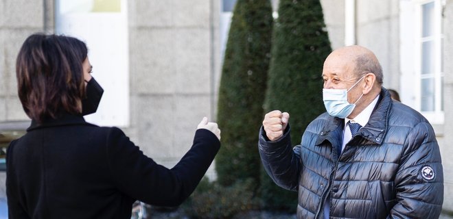 Главы МИД Франции и Германии собираются на линию разграничения на Донбассе