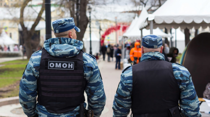 Украинцы взяли в плен русского ОМОНовца