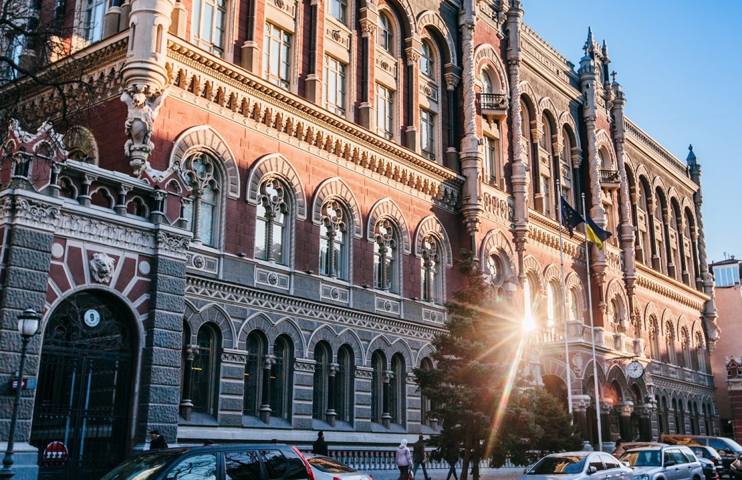 НБУ будет дистанционно следить за страховщиками НБУ будет дистанционно следить за страховщиками