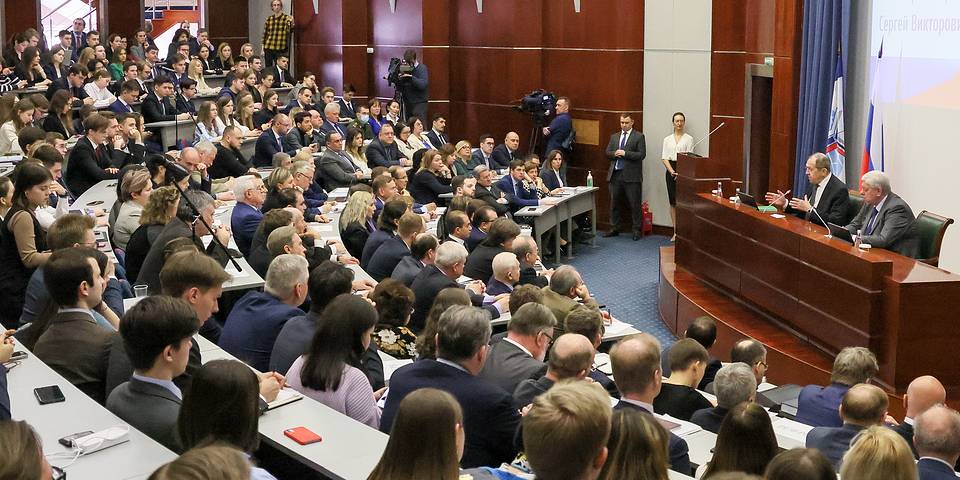 США готовят санкции против компаний, поставляющих технологии для армии и разведки РФ – СМИ