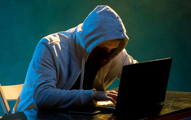 Anonymous выложили в сеть базу Центробанка России и записали обращение к Путину