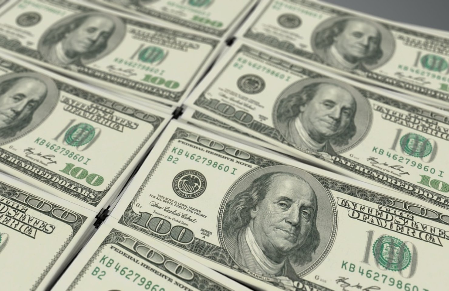 Минфин продал долларовых военных ОВГЗ на первом аукционе на $12 млн, от гривневых получил еще 5 млрд грн