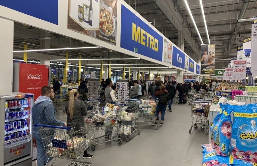 “Metro Украина” требует от материнской компании в Германии закрыть бизнес в РФ