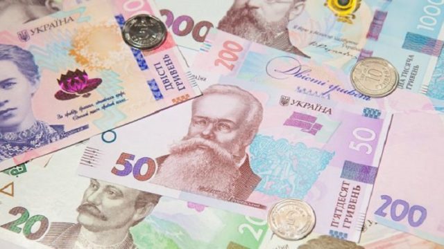 На помощь безработным выделили дополнительный миллиард На помощь безработным выделили дополнительный миллиард