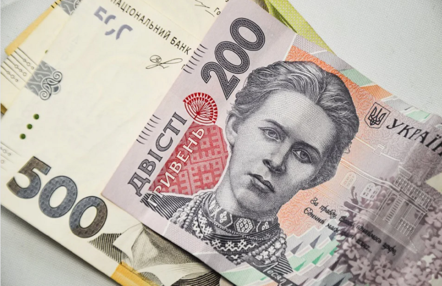 В марте 2022 года инфляция в Украине выросла до 4,5%, за год — до 13,7% – Госстат