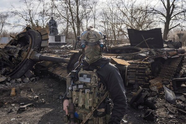 Украинцы через “Дію” собрали уже 235 миллионов на армию