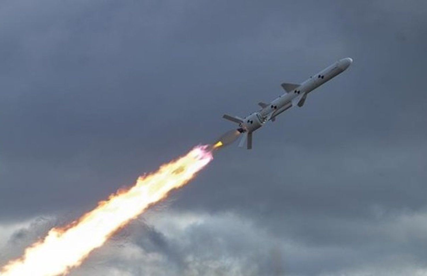 Враги обстреляли ракетами Васильков в Киевской области Враги обстреляли ракетами Васильков в Киевской области