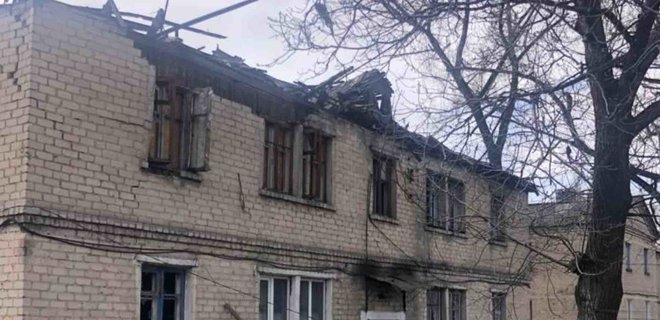 Оккупанты обстреляли многоэтажки и рынок в Украинске Донецкой области – фото