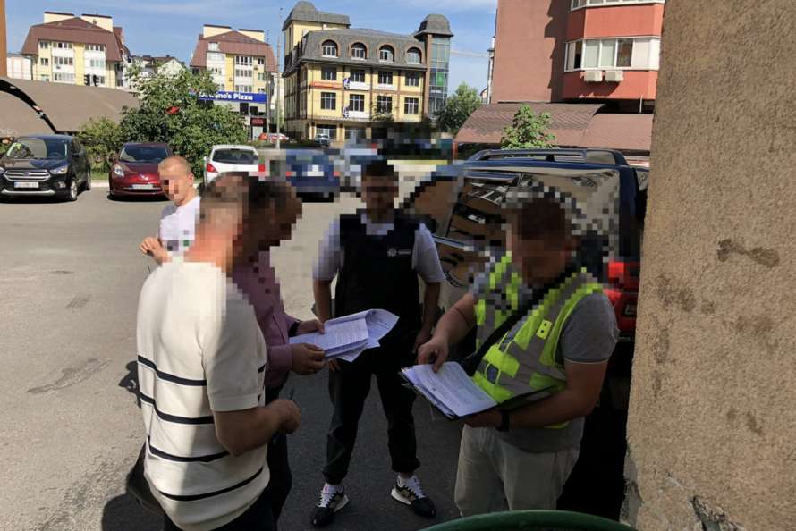 В Киеве будут судить директора швейной фабрики