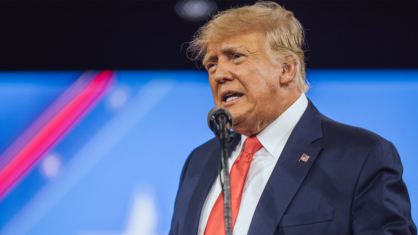 Трамп обвинил Россию в краже чертежей «супер-пупер-ракеты»