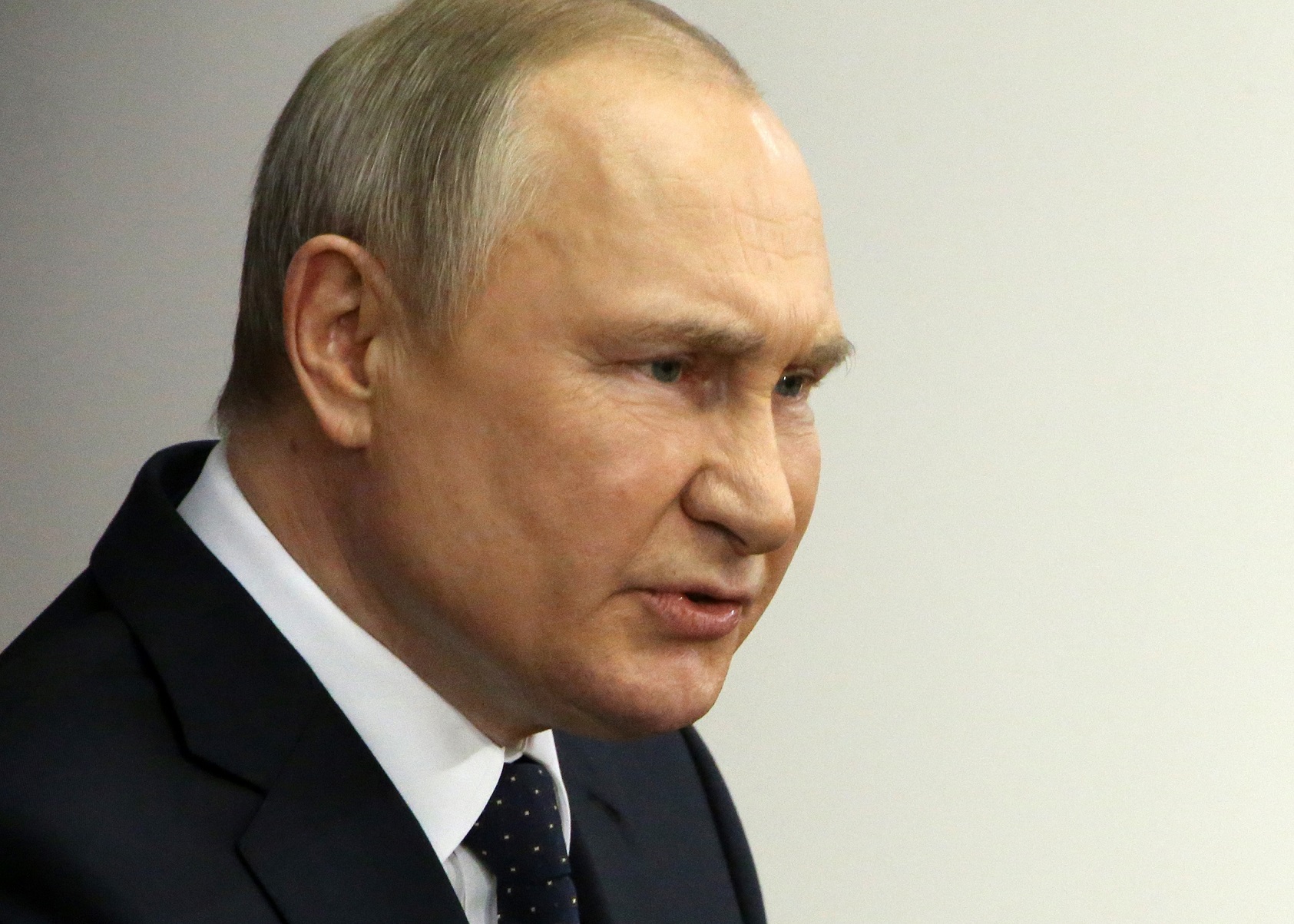 Путин потребовал отправить в армию еще 170 тысяч россиян